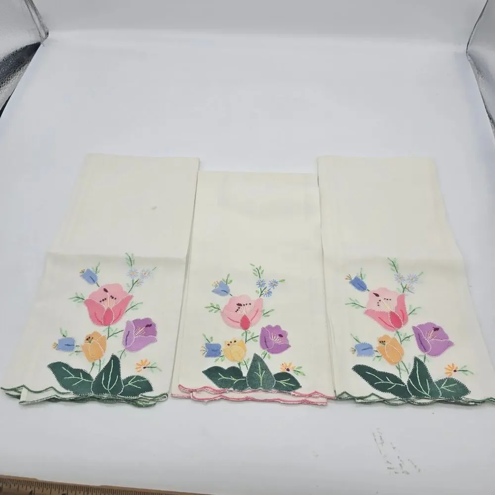 Vtg Hand-Appliquéd and Embroidered Cotton Tea Towels Retro Shabby Chic Cottage